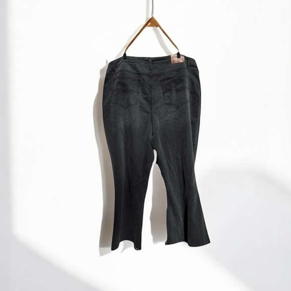 🌻NEW w.tag Frye and Co. Gray Wash Mid Rise Cropped Button-Fly Jeans Size 24W - Picture 4 of 9